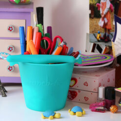 scrunch-bucket-desk