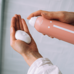 Naïf Linen Shower foam