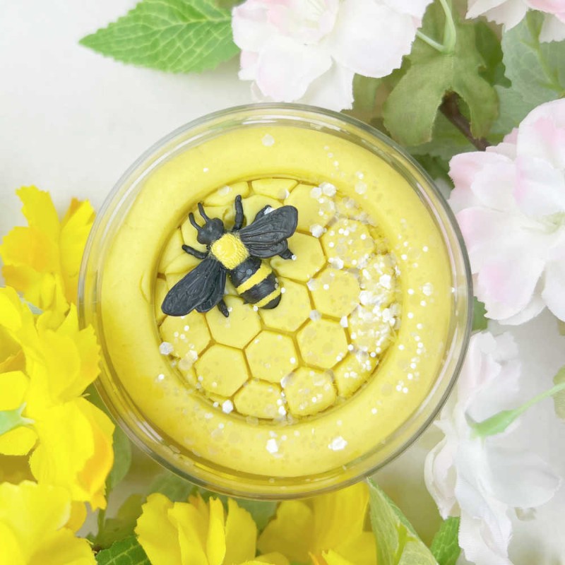 Dutch Dough Bee-U-tiful